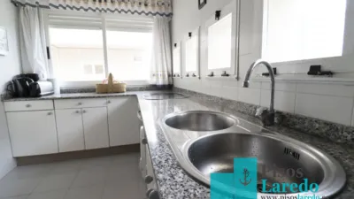 Chalet en alquiler en Avenida de Francia, cerca de Calle de la República del Perú, El Puntal (Laredo)
