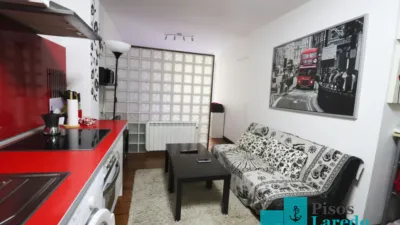 Piso en alquiler en Calle Merenillo, Centro (Laredo) de 600 €<span>/mes</span>