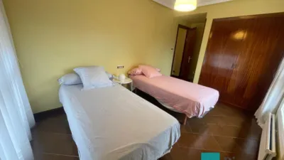 Piso en alquiler en Avenida de Francia, cerca de Avenida de la Victoria, Zona Playa (Laredo) de 2.550 €<span>/mes</span>