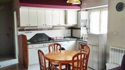 Piso en alquiler en Calle de Raimundo Revilla, 1, Centro (Laredo) de 2.950 €<span>/mes</span>
