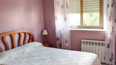 Piso en alquiler en Calle de Raimundo Revilla, 1, Centro (Laredo) de 2.950 €<span>/mes</span>