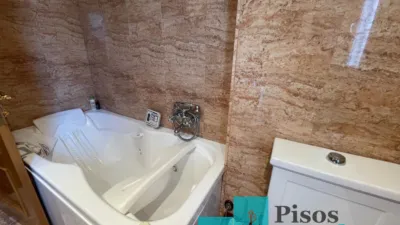 Chalet en venta en Avenida de los Derechos Humanos, 1, Zona Playa (Laredo) de 610.000 €
