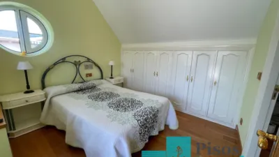 Chalet en venta en Avenida de los Derechos Humanos, 1, Zona Playa (Laredo) de 610.000 €