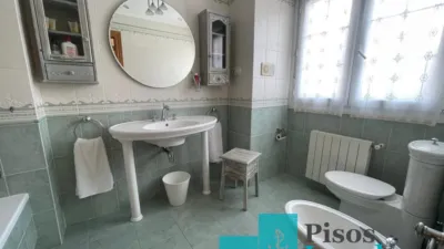 Chalet en venta en Avenida de los Derechos Humanos, 1, Zona Playa (Laredo) de 610.000 €