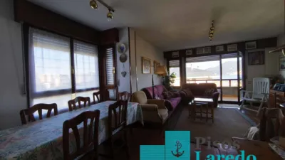 Piso en venta en Avenida de Francia, cerca de Calle de la República de Bolivia, Zona Playa (Laredo) de 490.000 €