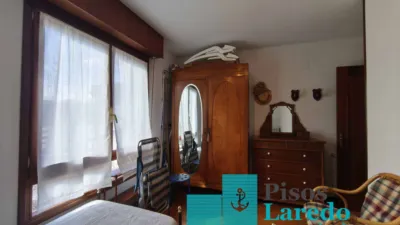 Piso en venta en Avenida de Francia, cerca de Calle de la República de Bolivia, Zona Playa (Laredo) de 490.000 €