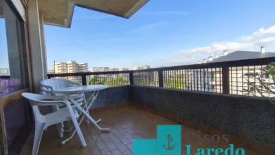 Piso en venta en Avenida de Francia, cerca de Calle de la República de Bolivia, Zona Playa (Laredo) de 490.000 €
