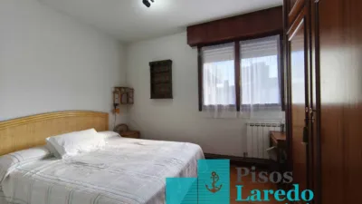Piso en venta en Avenida de Francia, cerca de Calle de la República de Bolivia, Zona Playa (Laredo) de 490.000 €
