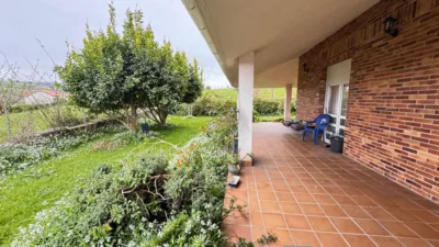 Chalet on Calle Barrio El Canton, No. 9 photo 5
