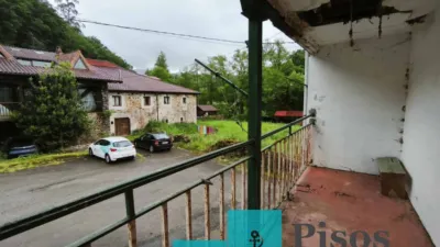 House on La Plazoleta Street photo 14