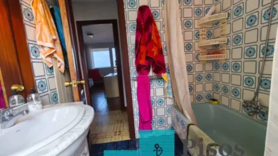 Piso en venta en Avenida de Francia, 80, cerca de Calle de la República de Méjico, El Puntal (Laredo) de 450.000 €