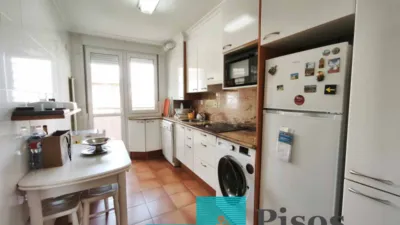 Piso en venta en Avenida de Francia, 80, cerca de Calle de la República de Méjico, El Puntal (Laredo) de 450.000 €