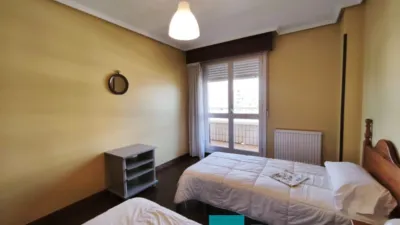 Piso en venta en Avenida de Francia, 55, cerca de Avenida de la Victoria, Zona Playa (Laredo) de 469.000 €