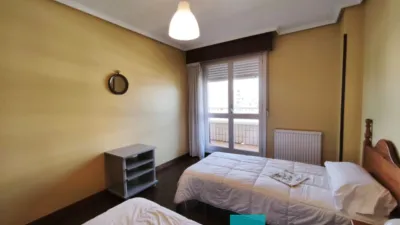 Piso en venta en Avenida de Francia, 55, cerca de Avenida de la Victoria, Zona Playa (Laredo) de 469.000 €