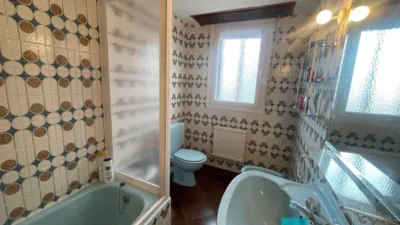 Piso en venta en Avenida de Francia, 55, cerca de Avenida de la Victoria, Zona Playa (Laredo) de 469.000 €