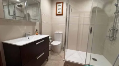 Piso en alquiler en Calle del Comandante Villar, 3, Centro (Laredo)