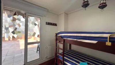 Piso en alquiler en Calle del Comandante Villar, 3, Centro (Laredo)