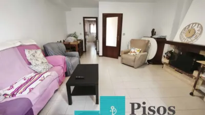 Semi-detached chalet on Avenida de la Libertad photo 4