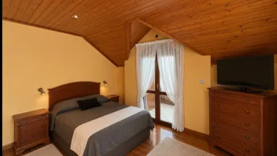 Detached house on Calle Pedroso, No. 5 photo 6