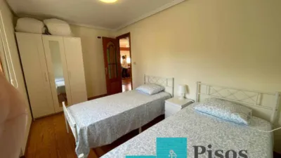 Apartment on Avenida de Cantabria, 1 photo 21