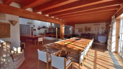 Chalet on Avinguda Romani, 14 photo 37