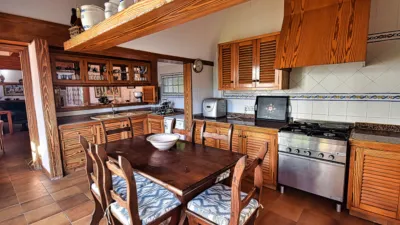 Chalet on Avinguda Romani, 14 photo 45