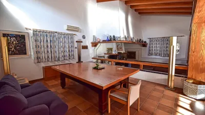 Chalet on Avinguda Romani, 14 photo 49
