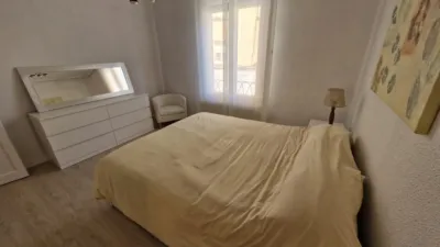 Piso en alquiler en Avenida de España, Centro (Logroño) de 800 €<span>/mes</span>