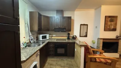 Apartment on Félix Rodríguez de La Fuente Street photo 8