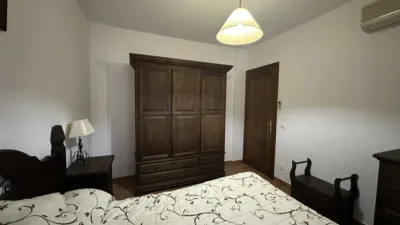 Apartment on Félix Rodríguez de La Fuente Street photo 11