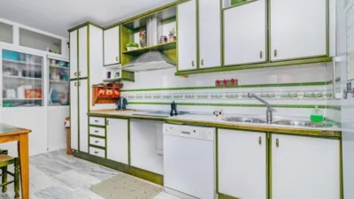 Semi-detached house on Mozart Street photo 16