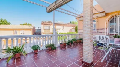 Semi-detached house on Mozart Street photo 5