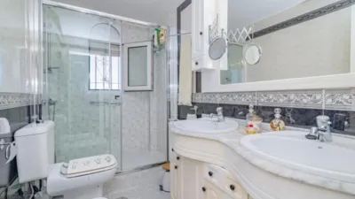Semi-detached house on Mozart Street photo 23