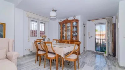 Semi-detached house on Mozart Street photo 13