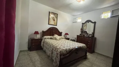 House on Calle Real photo 10