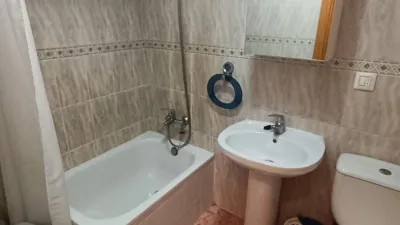 Estudio en alquiler en Calle de Valverde - Imagen 13