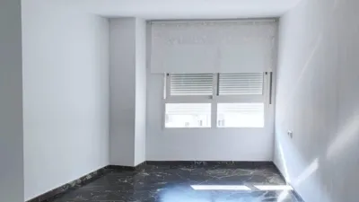 Piso en alquiler en Avenida de la Constitución, cerca de Calle de Santo Domingo Savio - Imagen 4