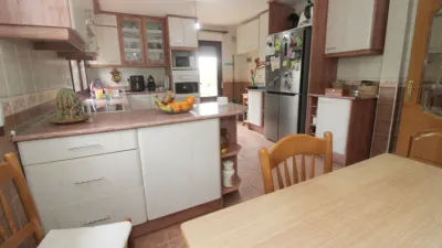 Chalet unifamiliar en venta en Torrelaguna, Torrelaguna de 400.000 €
