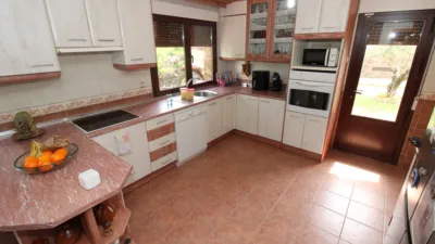 Chalet unifamiliar en venta en Torrelaguna, Torrelaguna de 400.000 €