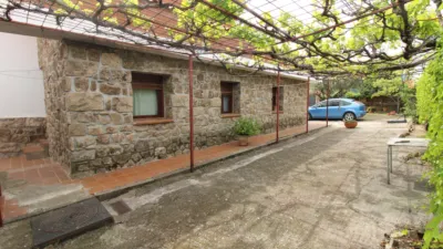 Chalet unifamiliar en venta en Torrelaguna, Torrelaguna de 400.000 €