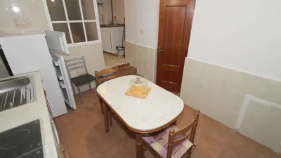 Casa adosada en venta en Torrelaguna, Torrelaguna de 160.000 €