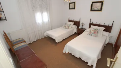 Casa adosada en venta en Torrelaguna, Torrelaguna de 160.000 €