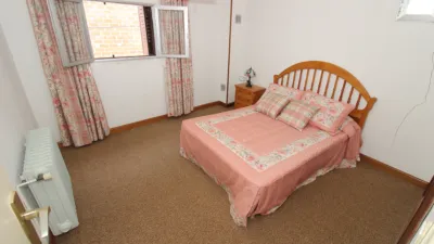 Casa adosada en venta en Torrelaguna, Torrelaguna de 160.000 €