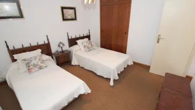 Casa adosada en venta en Torrelaguna, Torrelaguna de 160.000 €