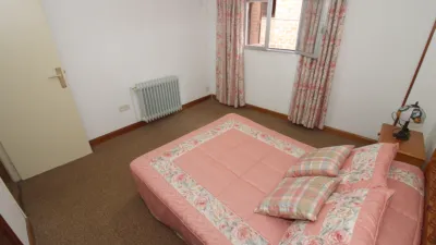 Casa adosada en venta en Torrelaguna, Torrelaguna de 160.000 €