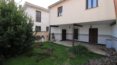 Casa adosada en venta en Torrelaguna, Torrelaguna de 160.000 €