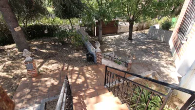 Detached family home on Calle de las Acacias photo 38