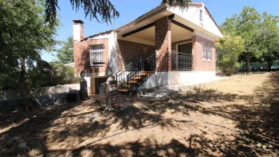 Detached family home on Calle de las Acacias photo 6