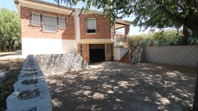 Detached family home on Calle de las Acacias photo 30