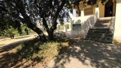 Single-family detached house on Berlin Street photo 4